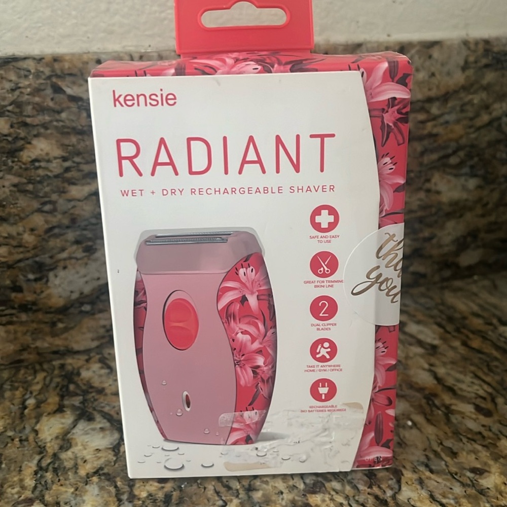 NIB Kensie Radiant Wet+Dry Rechargeable Shaver
